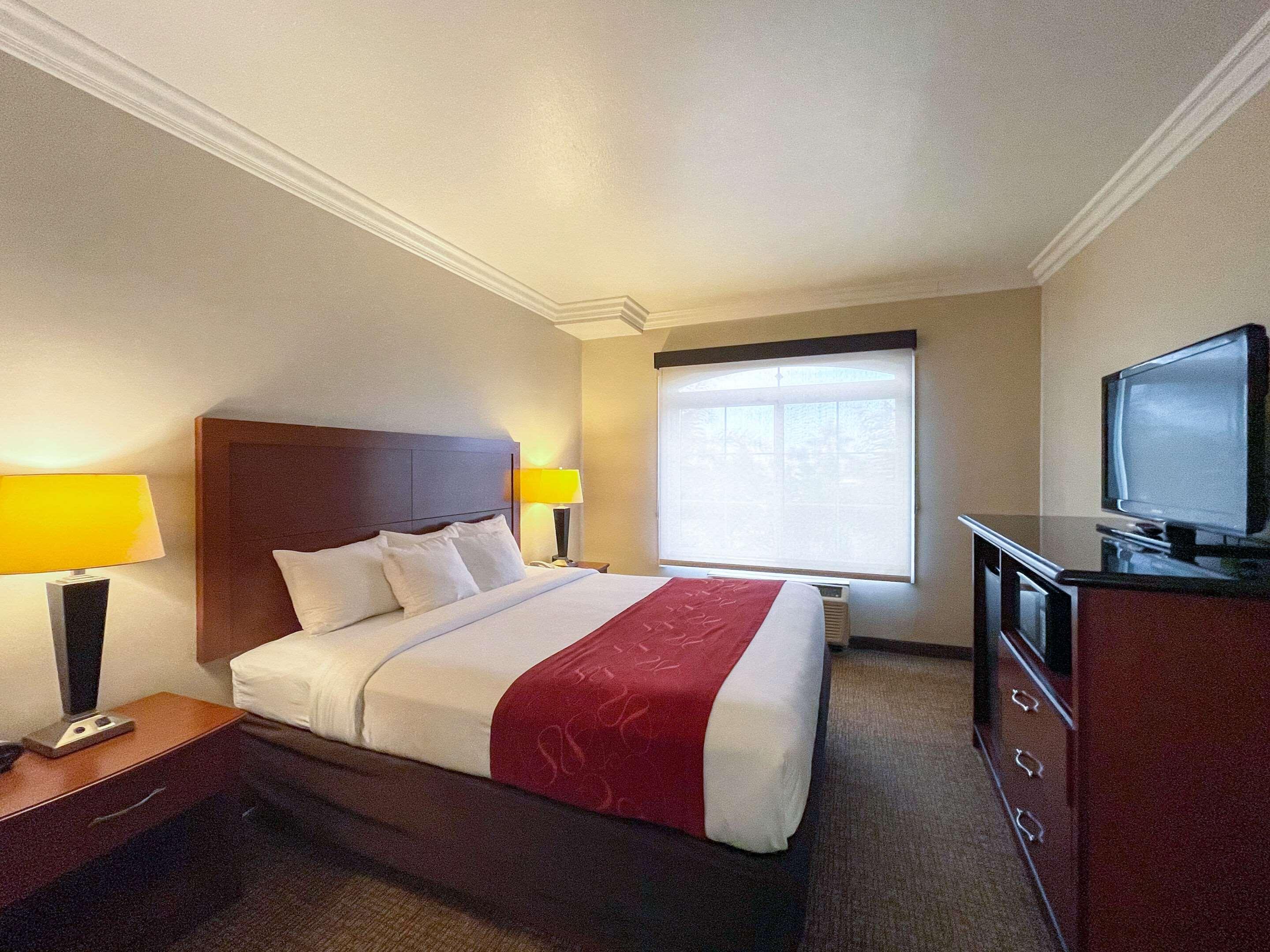 Comfort Suites Oceanside Camp Pendleton Area Екстер'єр фото