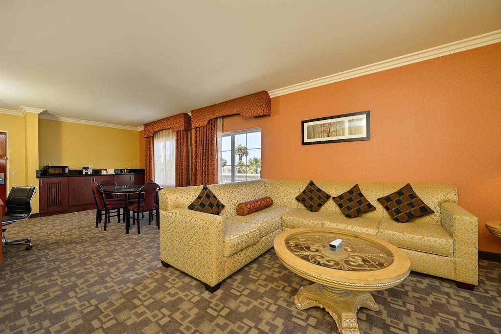 Comfort Suites Oceanside Camp Pendleton Area Екстер'єр фото