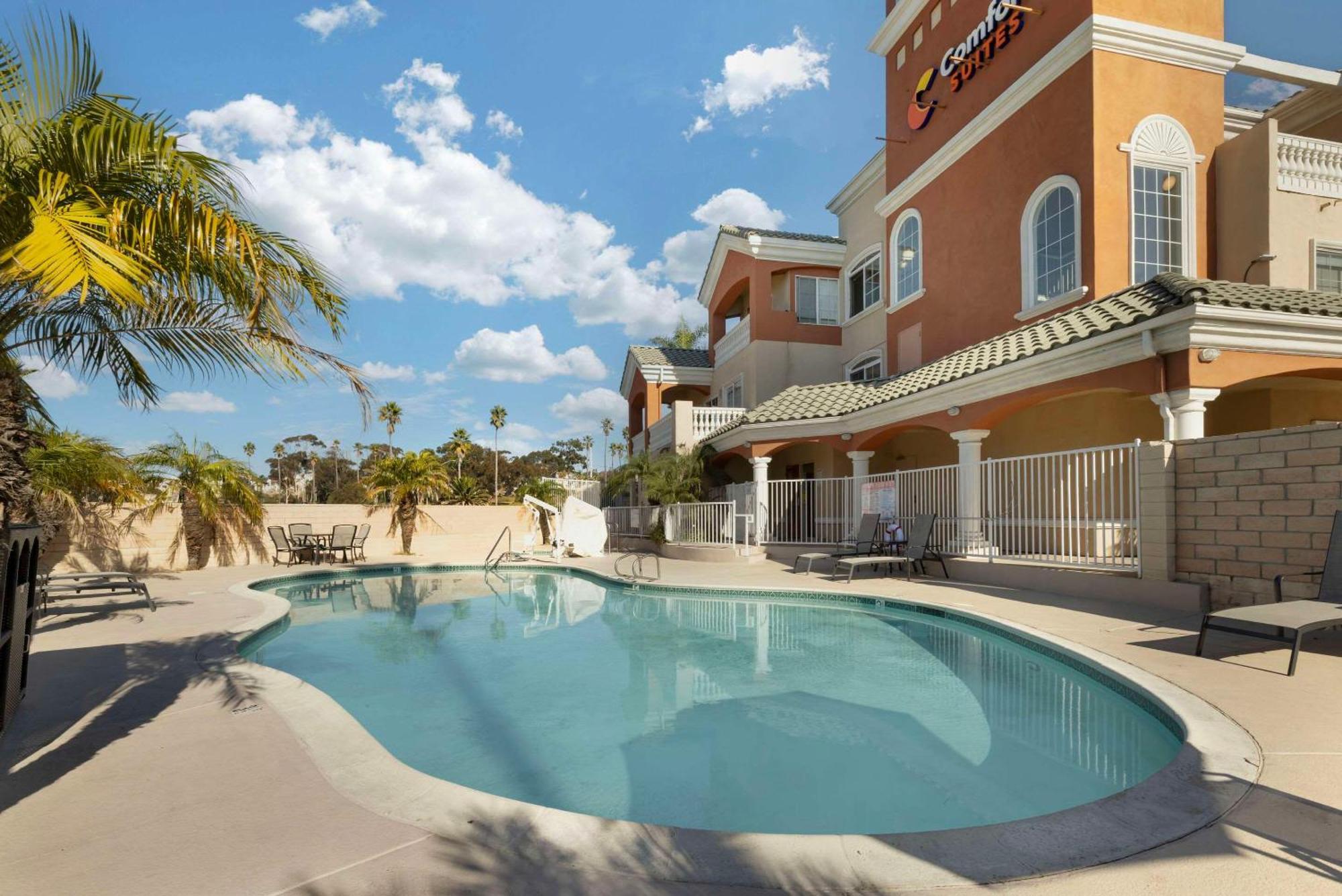 Comfort Suites Oceanside Camp Pendleton Area Екстер'єр фото