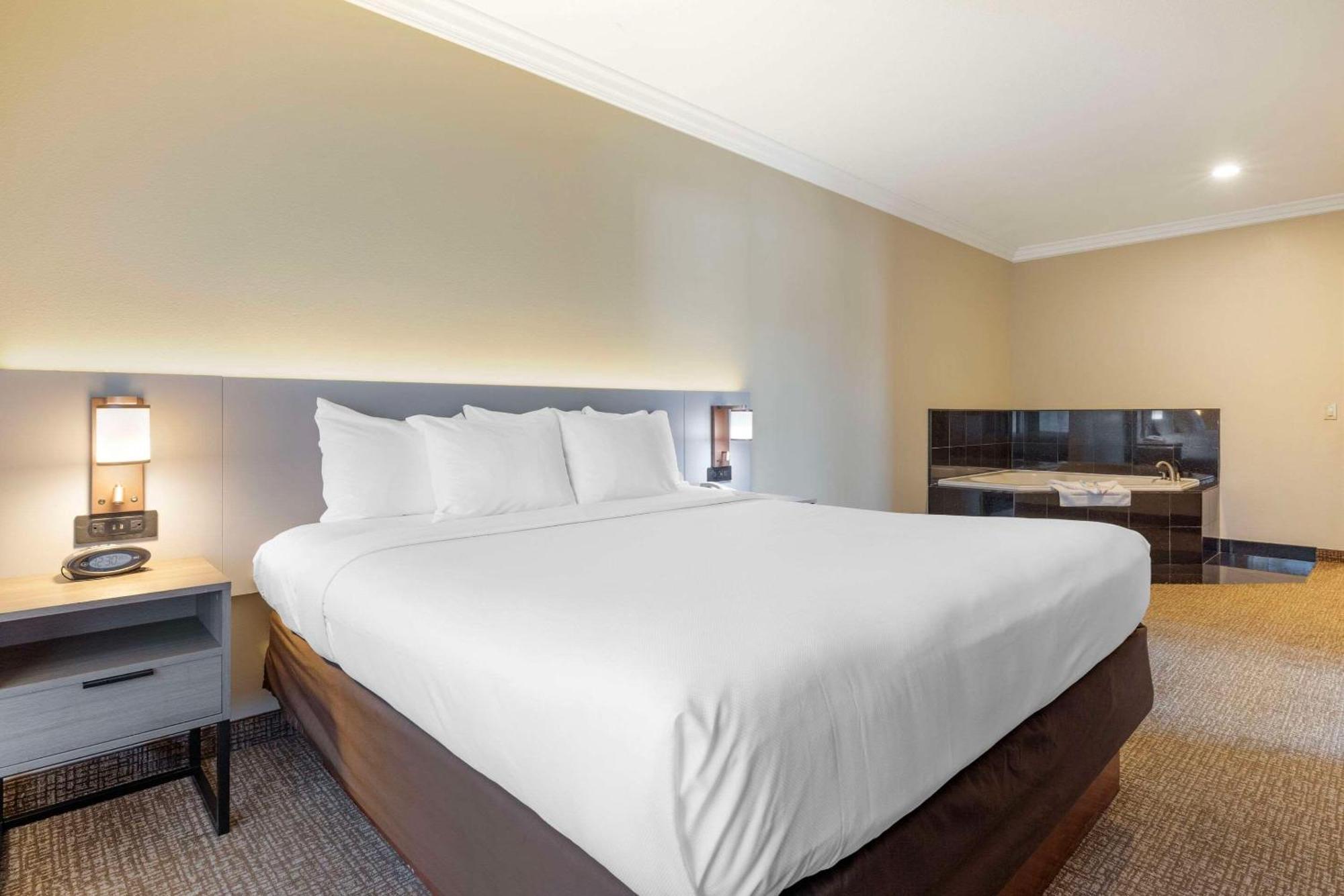 Comfort Suites Oceanside Camp Pendleton Area Екстер'єр фото