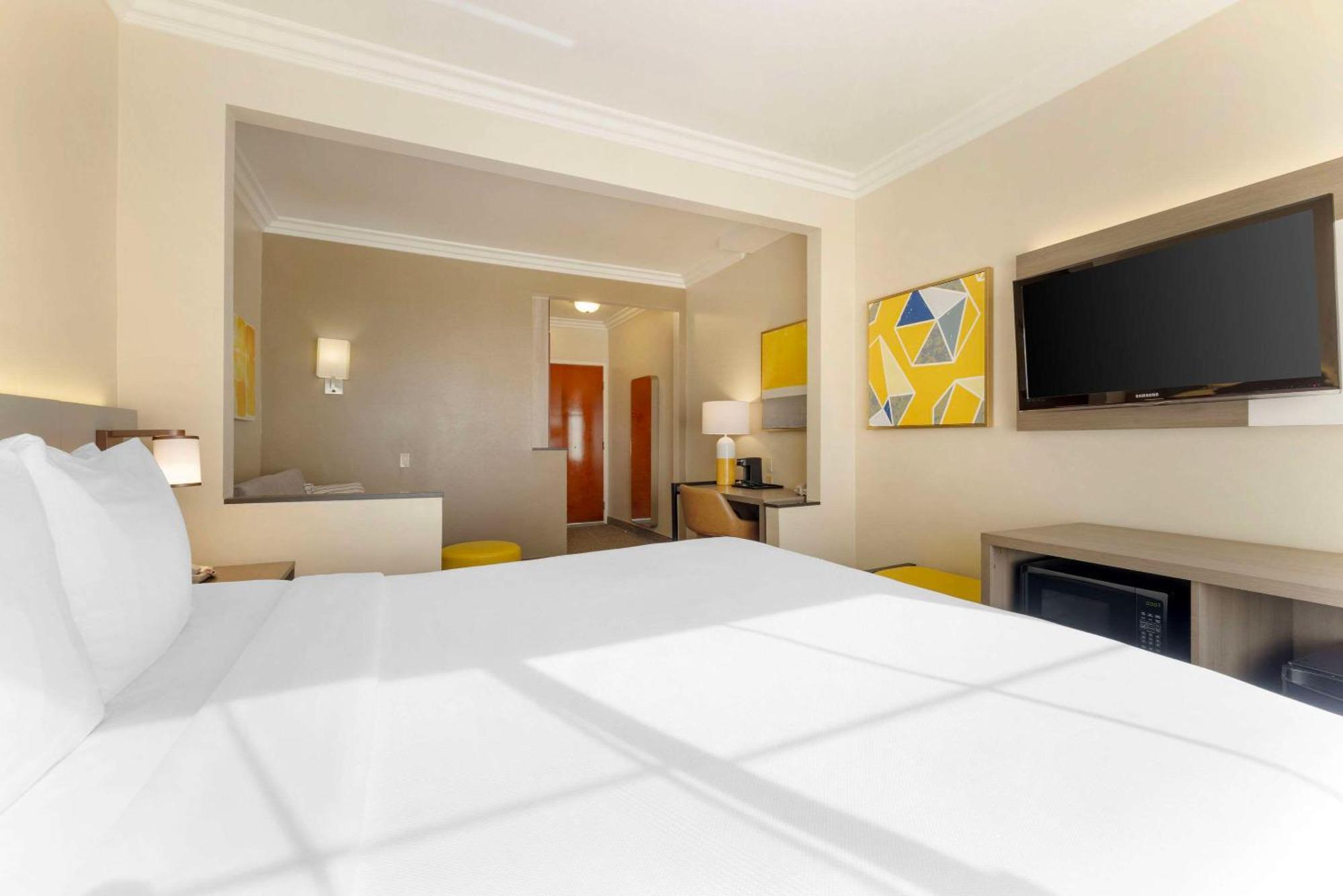 Comfort Suites Oceanside Camp Pendleton Area Екстер'єр фото