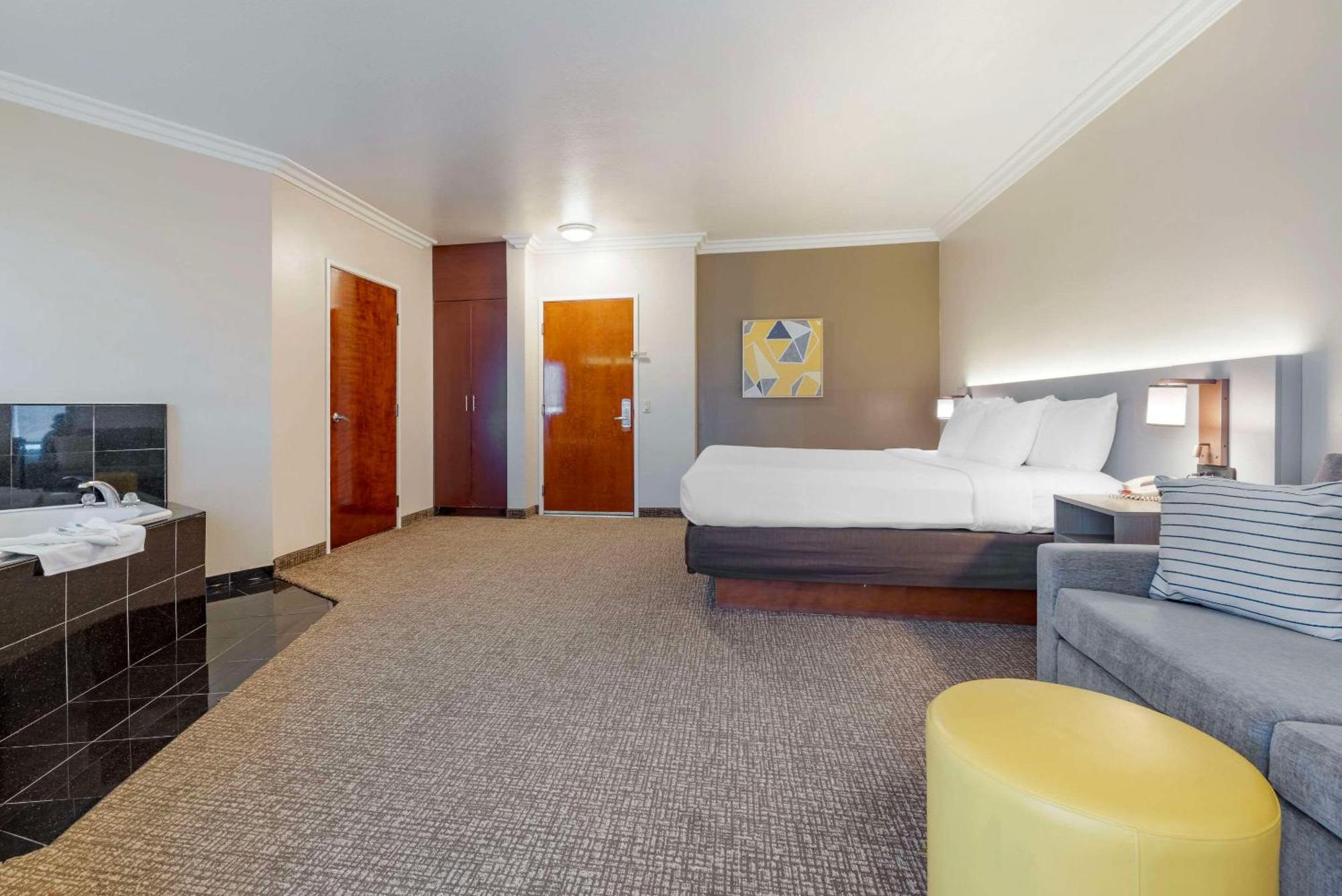 Comfort Suites Oceanside Camp Pendleton Area Екстер'єр фото
