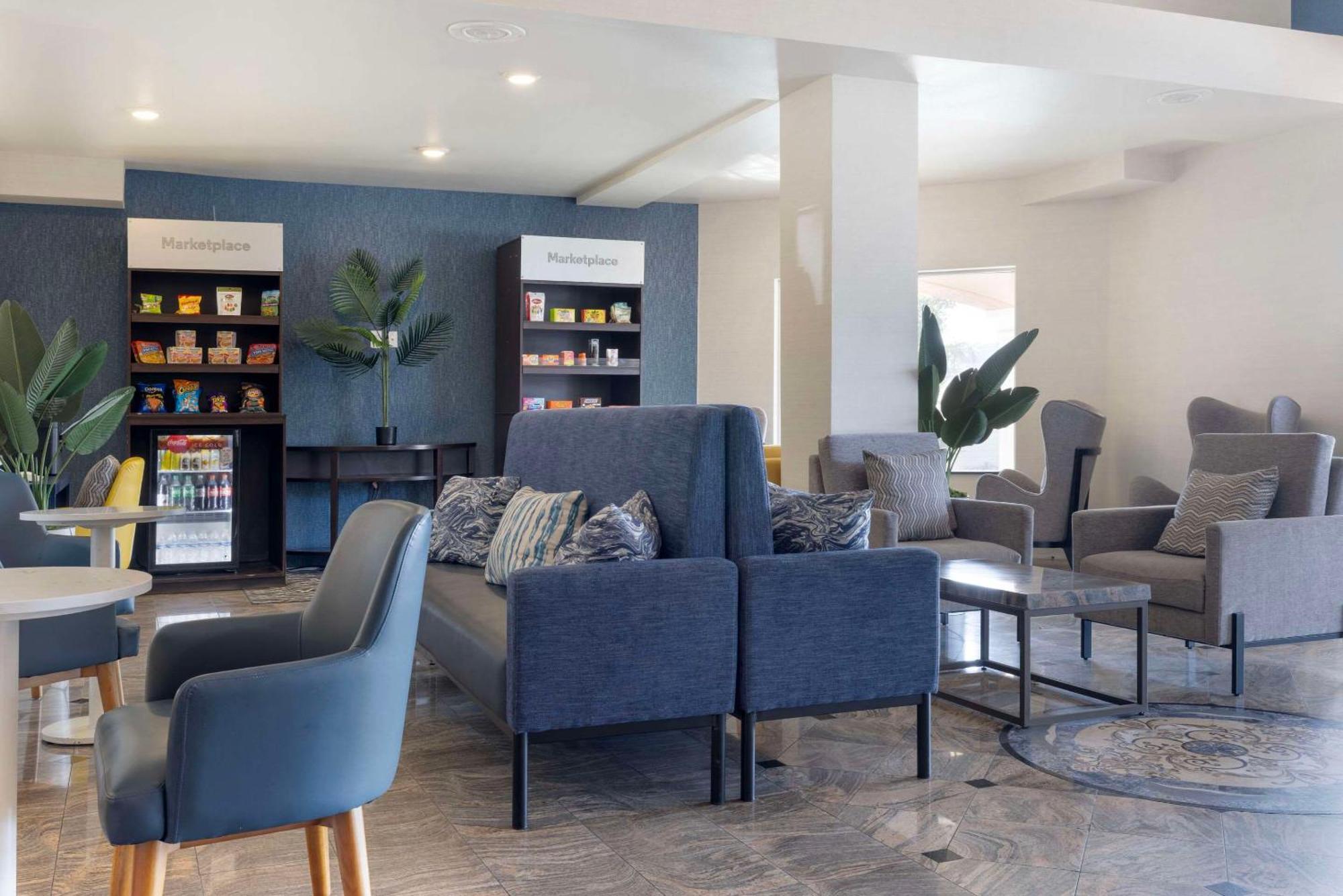 Comfort Suites Oceanside Camp Pendleton Area Екстер'єр фото